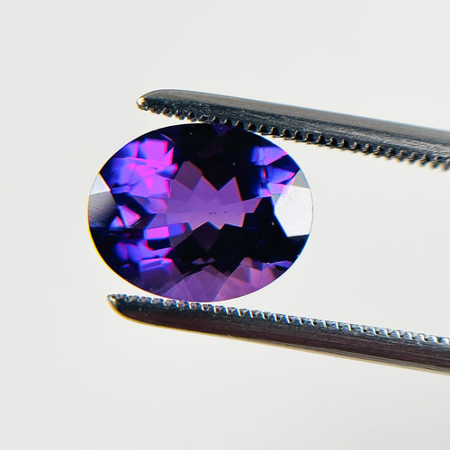 African Purple Amethyst 10x8x5 Facet Oval 2.4 Carat Extra Fine AA