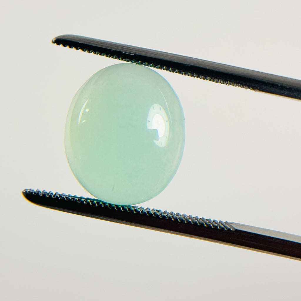 Green Chrysoprase 12X10X4.5 Cabochon Oval 4.4 Carat