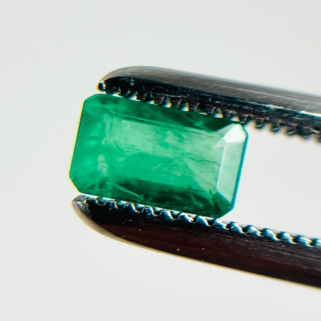 Colombian Emerald 5x3x2.1 Facet Emerald 0.25 Carat