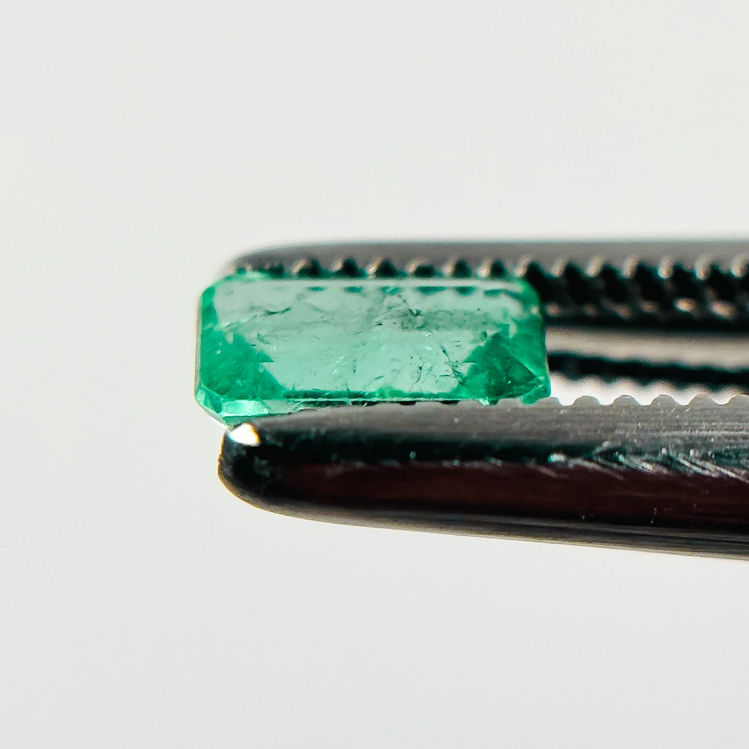 Colombian Emerald 5.1X3.1X1.9 Facet Emerald 0.25 Carat