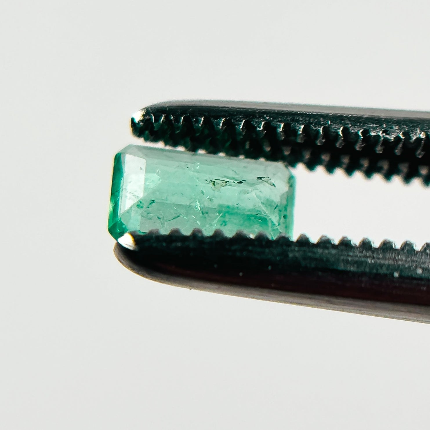 Colombian Emerald 5.1X3.1X1.9 Facet Emerald 0.25 Carat