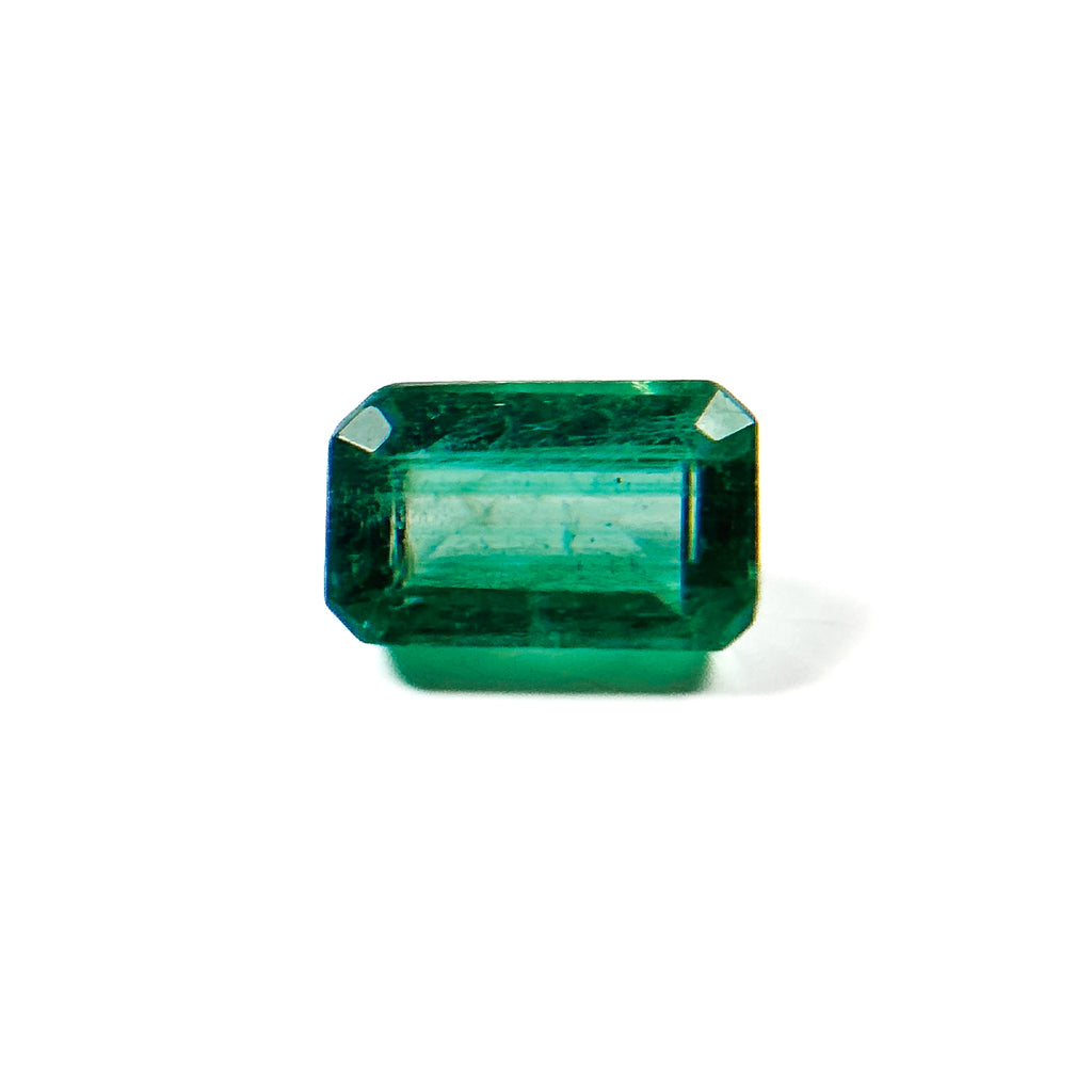 Colombian Emerald 4.8x3x2.4 Facet Emerald 0.30 Carat