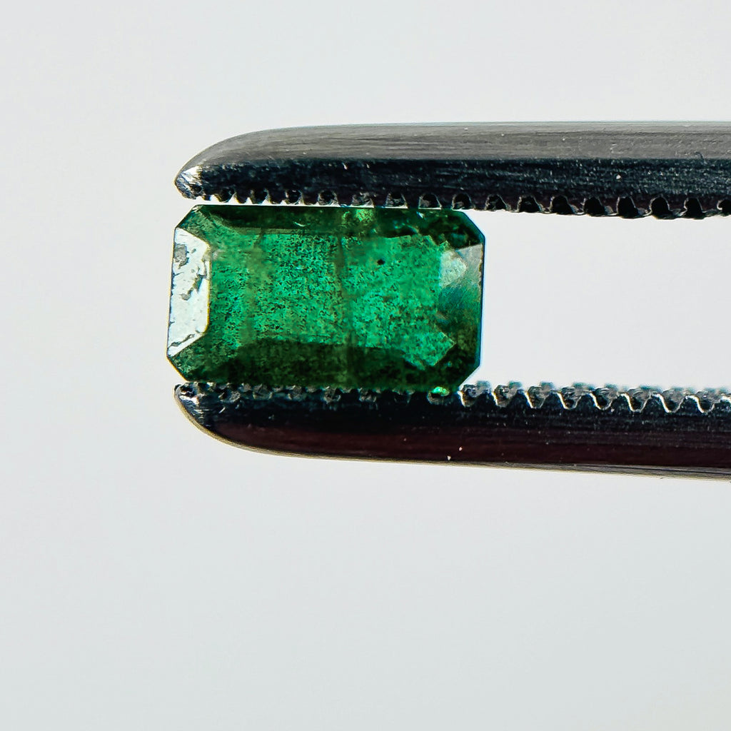 Colombian Emerald 5.2x2.9x1.9 Facet Emerald 0.2 Carat