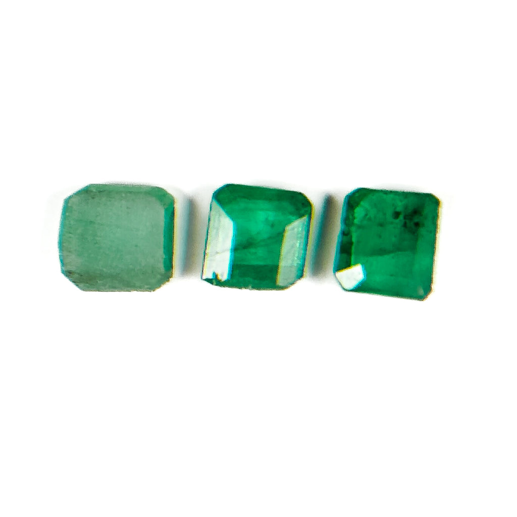 Pack Colombian Emerald 3x3x1.2 Facet Square 0.25 Carat