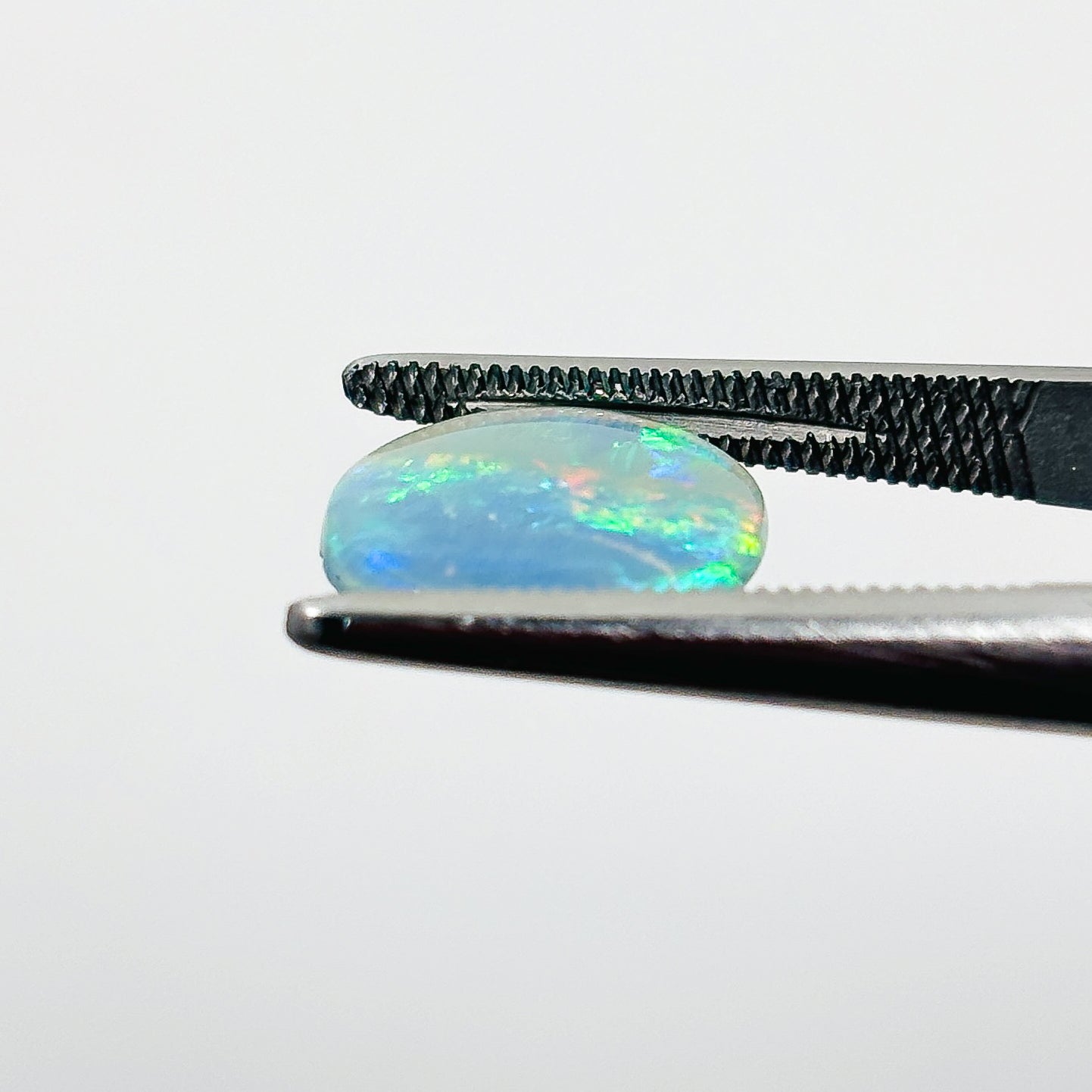 Crystal Opal Blue Multicolour 11.5x11.5x2 Cabochon Round 1.80 Carat