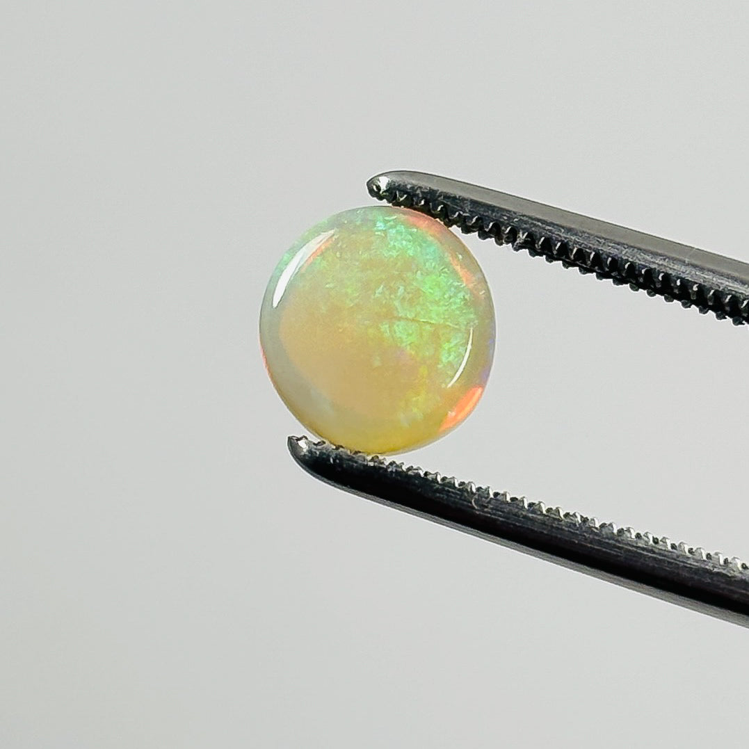 Crystal Opal Green 7x7x4 Cabochon Round 1.60 Carat