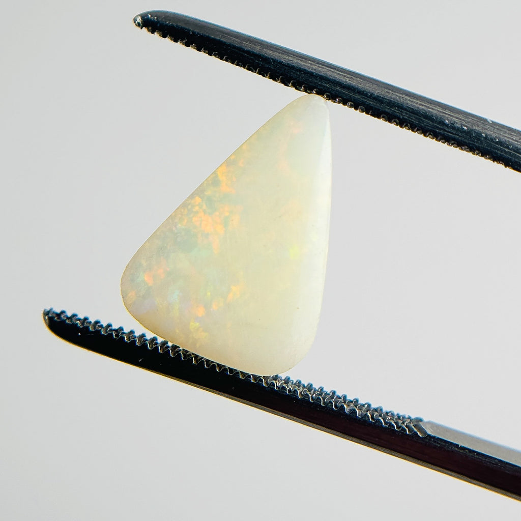 White Opal Red Multicolour 13x9x4 Cabochon Triangle 2.30 Carat