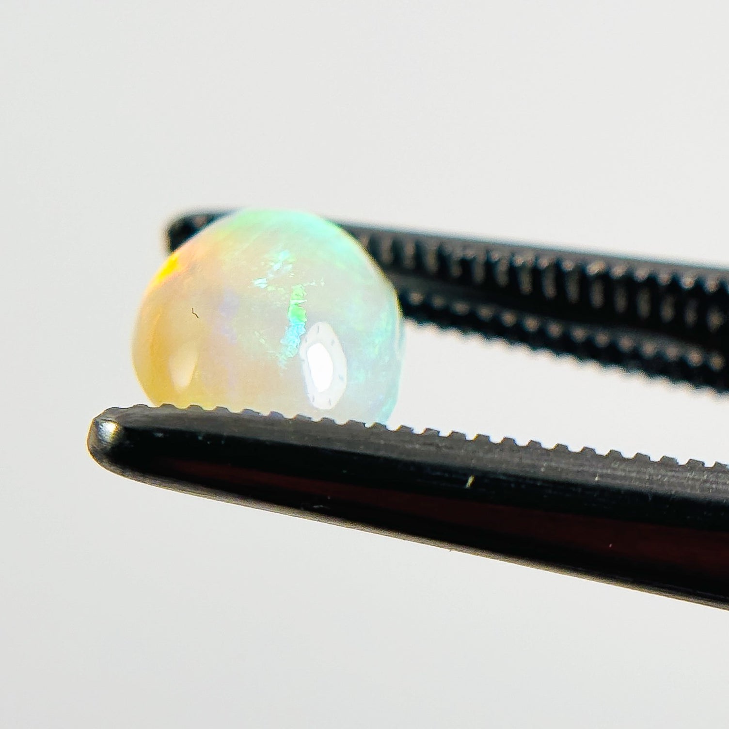 Crystal Opal Green 7x6x4 Cabochon Oval 1.05 Carat