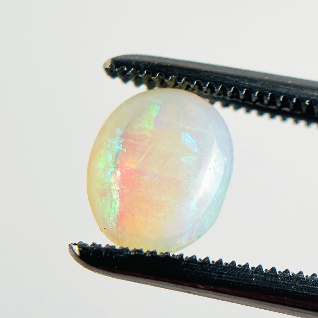 Crystal Opal Green 7x6x4 Cabochon Oval 1.05 Carat