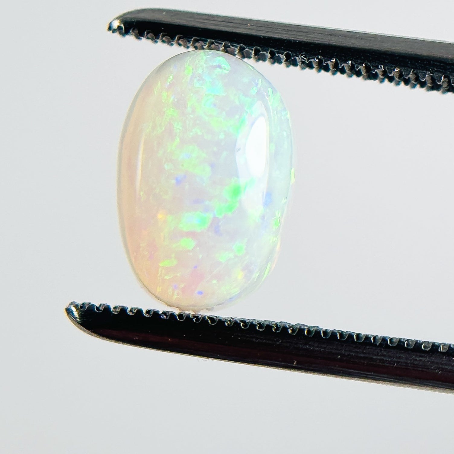 Crystal Opal Green Blue 9x6x3.5 Cabochon Oval 1.40 Carat