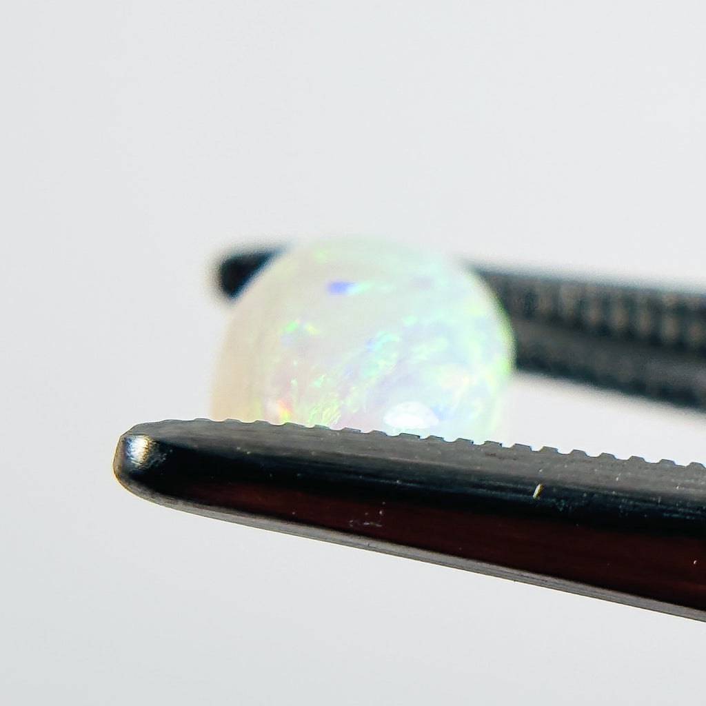 Crystal Opal Green Blue 9x6x3.5 Cabochon Oval 1.40 Carat