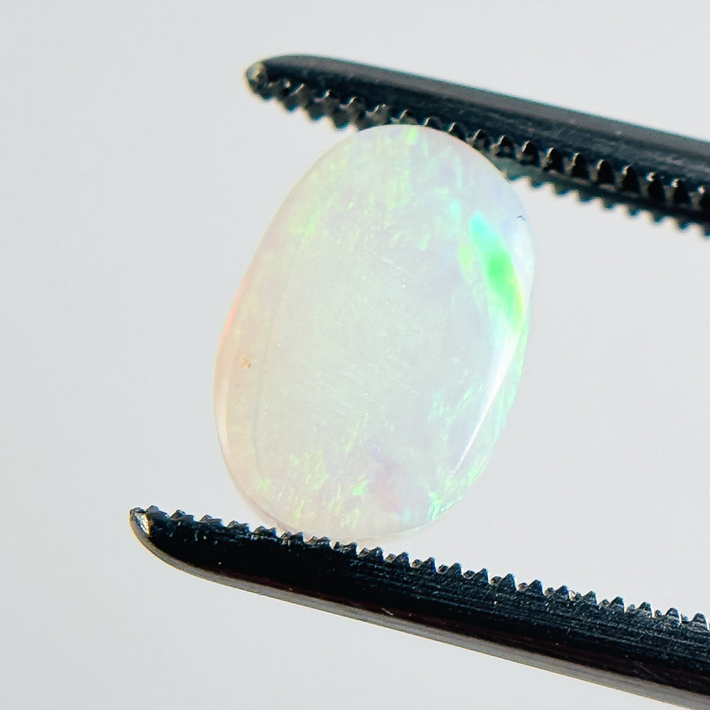 Crystal Opal Green Blue 9x6x3.5 Cabochon Oval 1.40 Carat