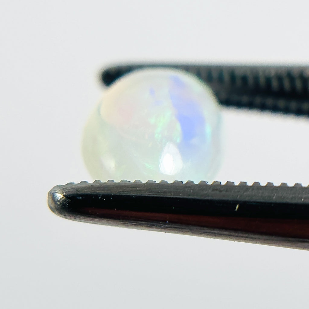 Crystal Opal Green 9x6x4 Cabochon Oval 1.20 Carat