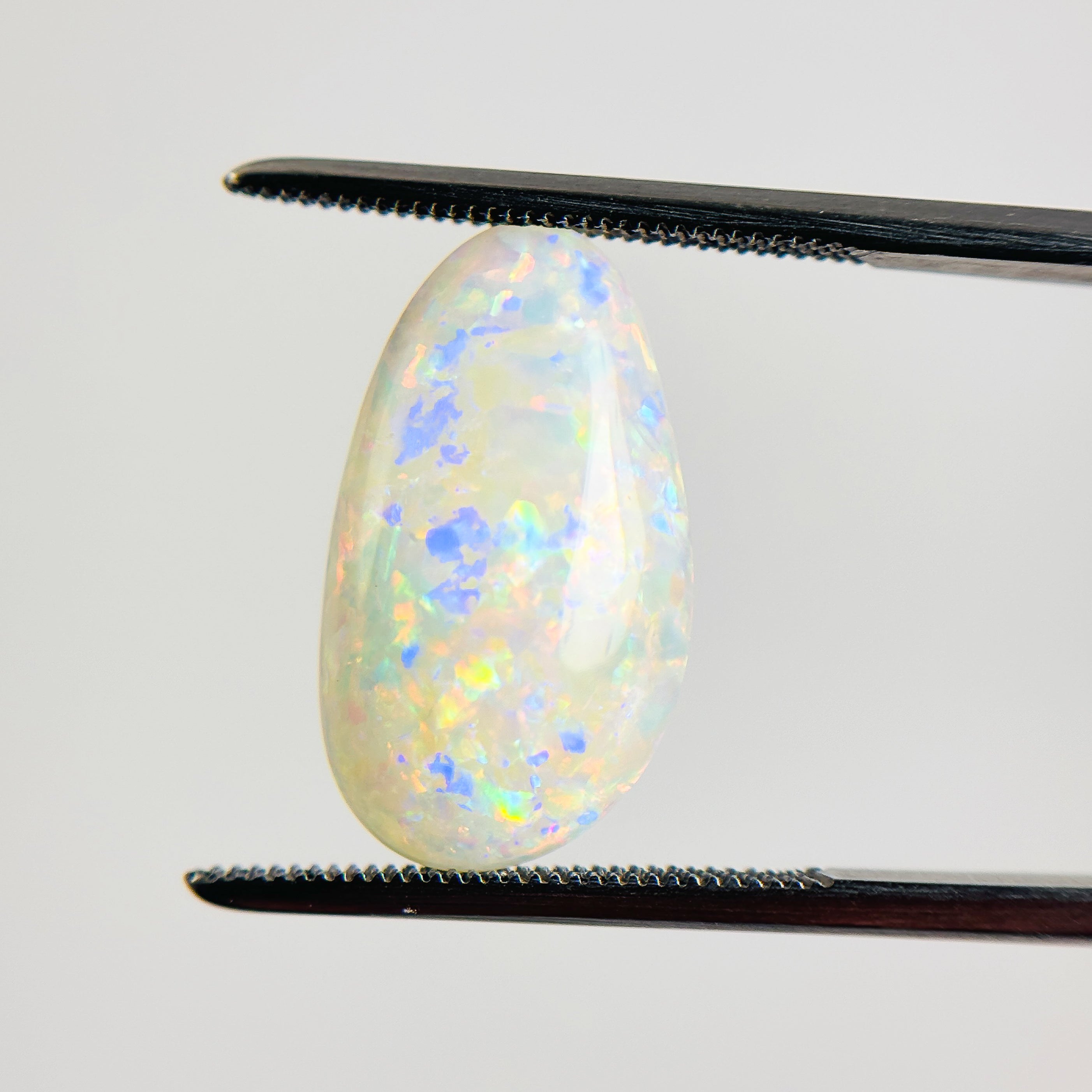 White Opal Multicolour 8.7x10.6x3.9 Cabochon Freeform 4.35 Carat