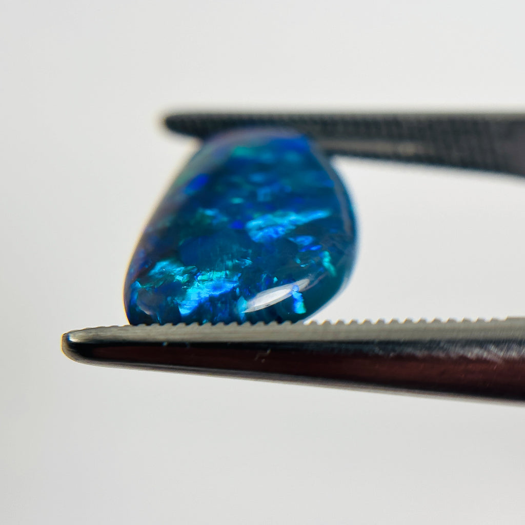Black Opal Blue Green 18x10x3.5 Cabochon Freeform 4.05 Carat