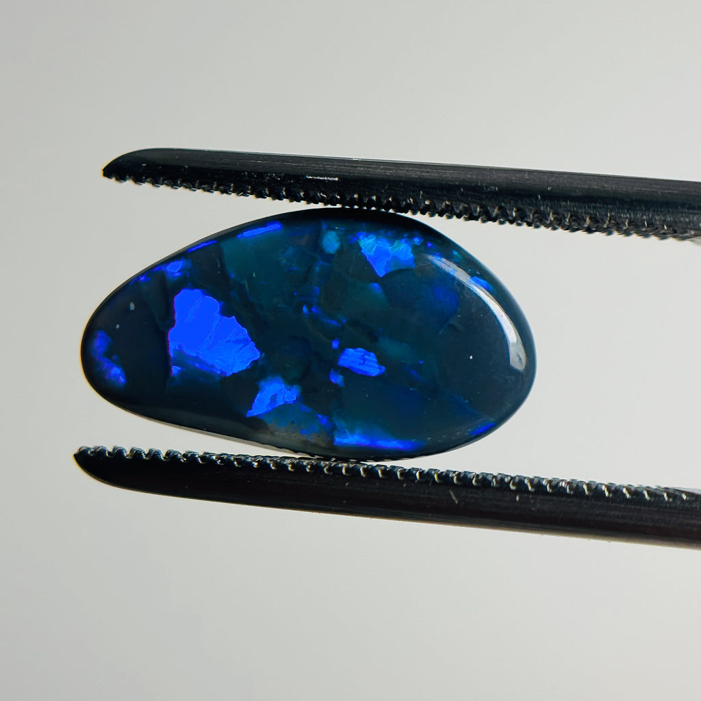 Black Opal Blue Green 14x8x2.5 Cabochon Freeform 1.8 Carat