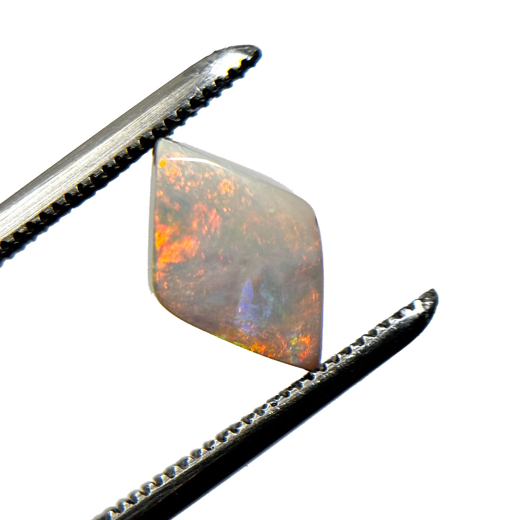 White Opal Red Multicolour 10x7x4 Cabochon Kite 1.55 Carat
