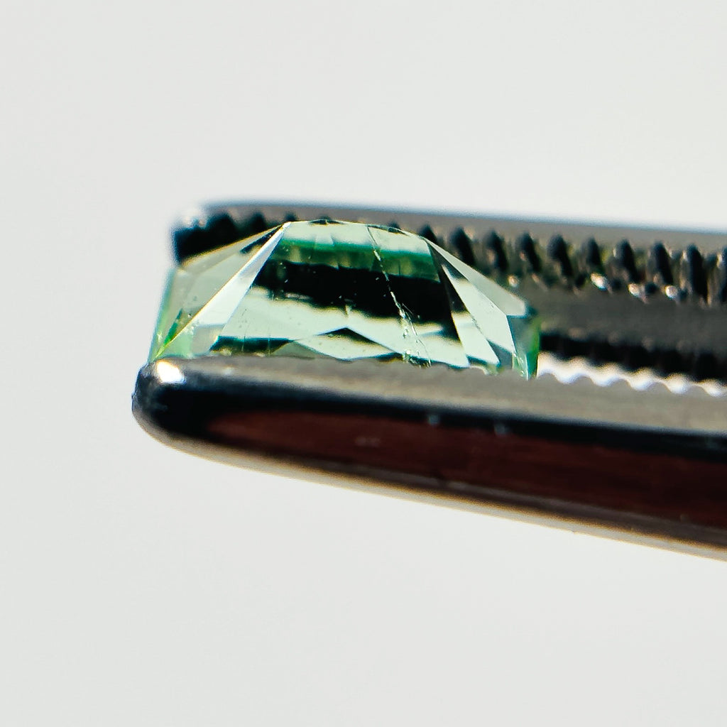 Green Tourmaline 6x4x3.4 Facet Emerald 0.65 Carat