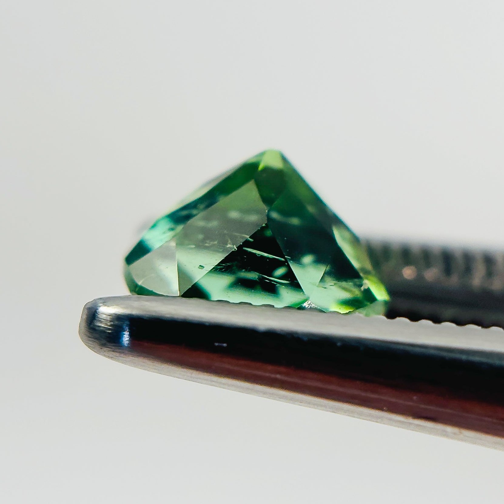 Green Tourmaline 7x5x5.5 Facet Round 1.45 Carat
