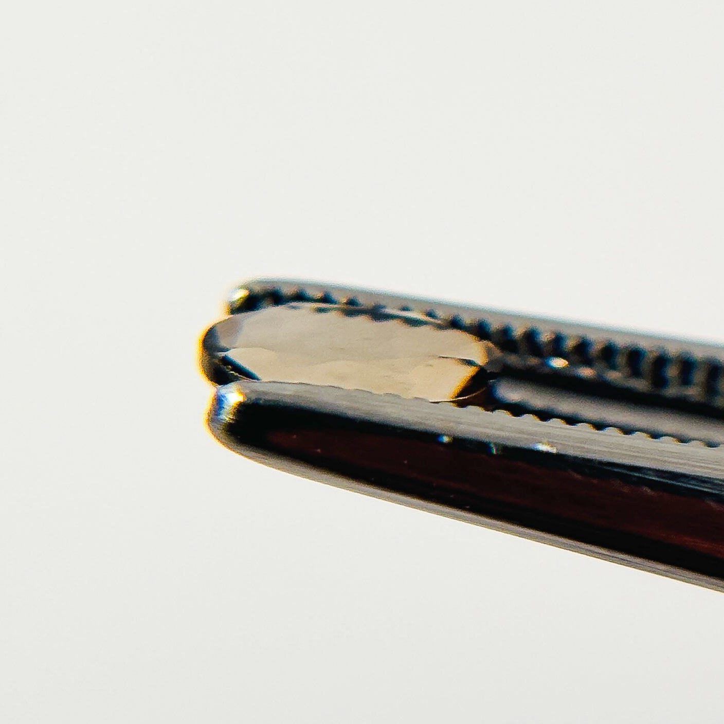 Champagne Brown Tourmaline 6.1x4.1x2.9 Facet Oval 0.40 Carat