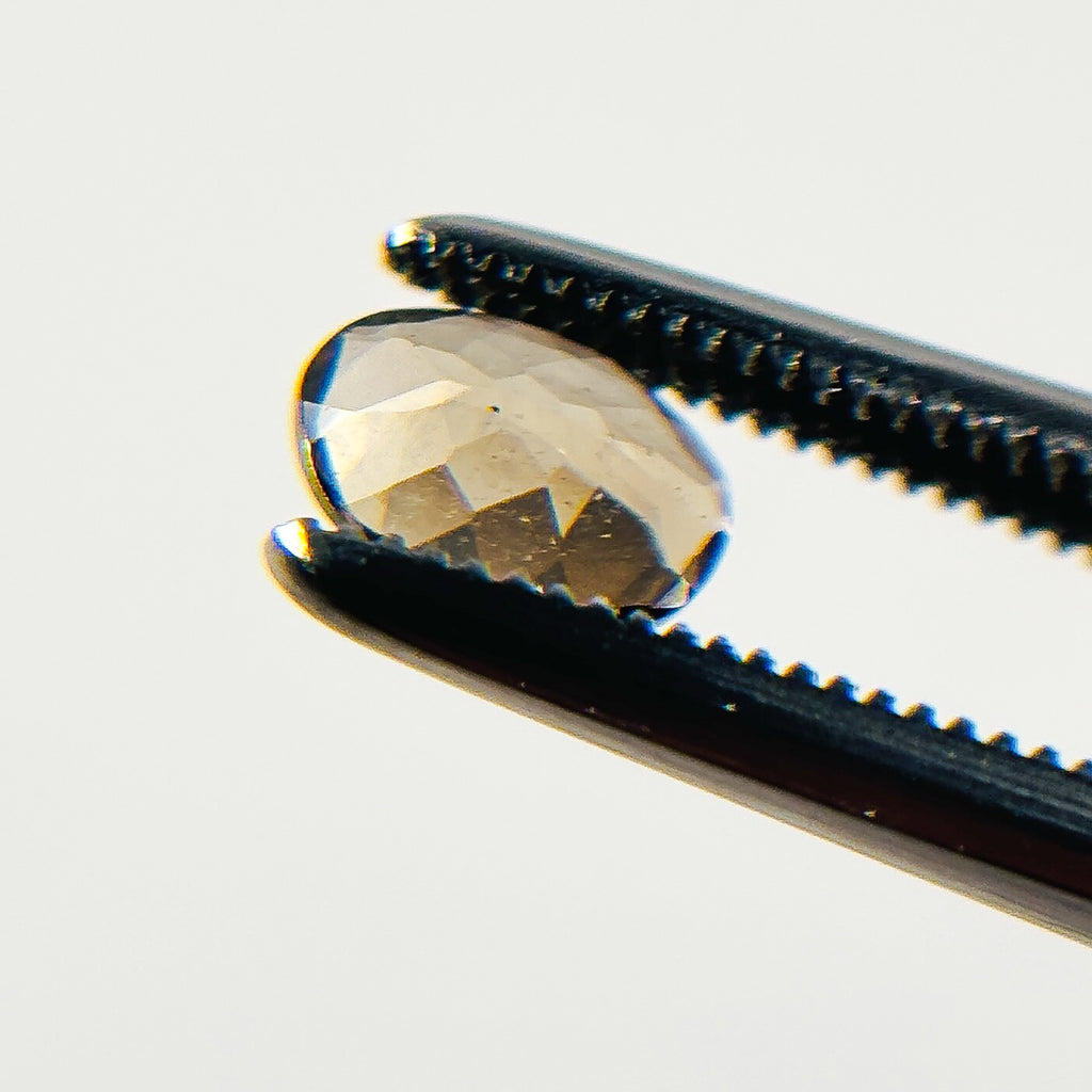 Champagne Brown Tourmaline 6.1x4.1x2.9 Facet Oval 0.40 Carat