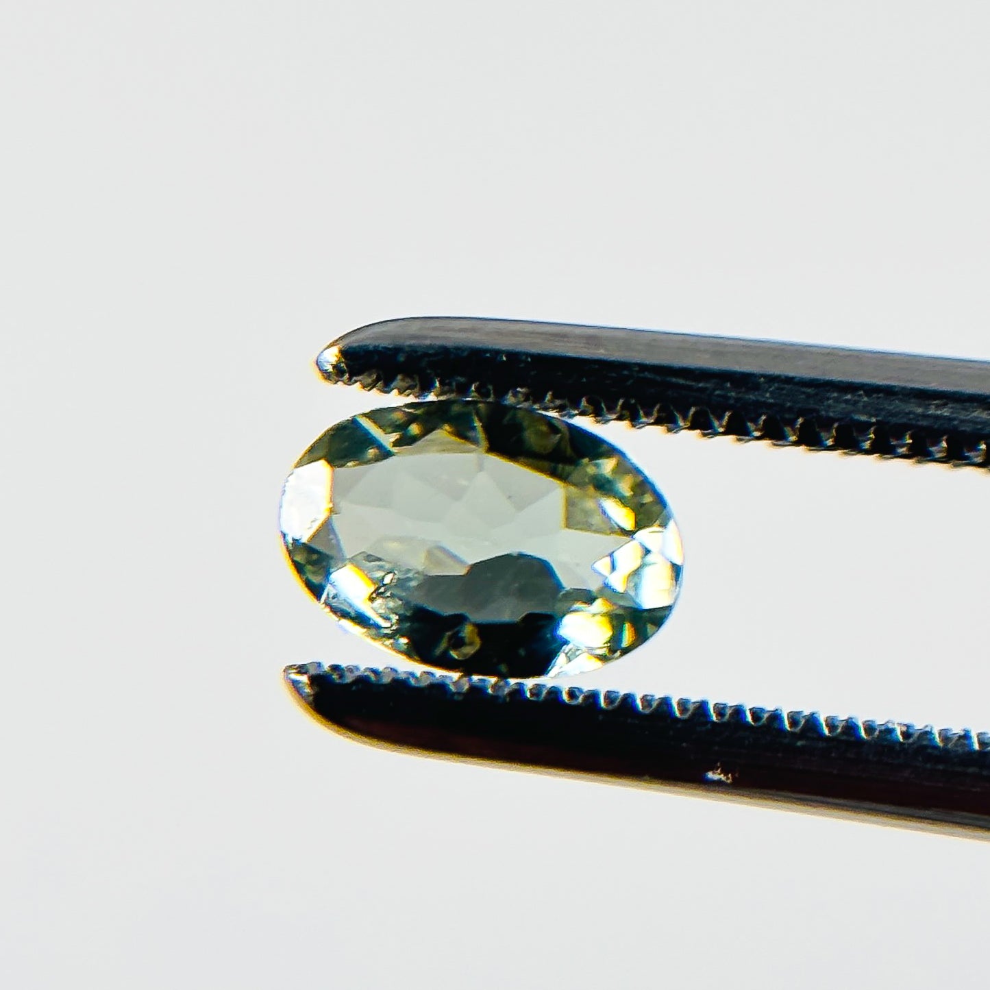 Green Tourmaline 6x4x2.1 Facet Oval 0.35 Carat