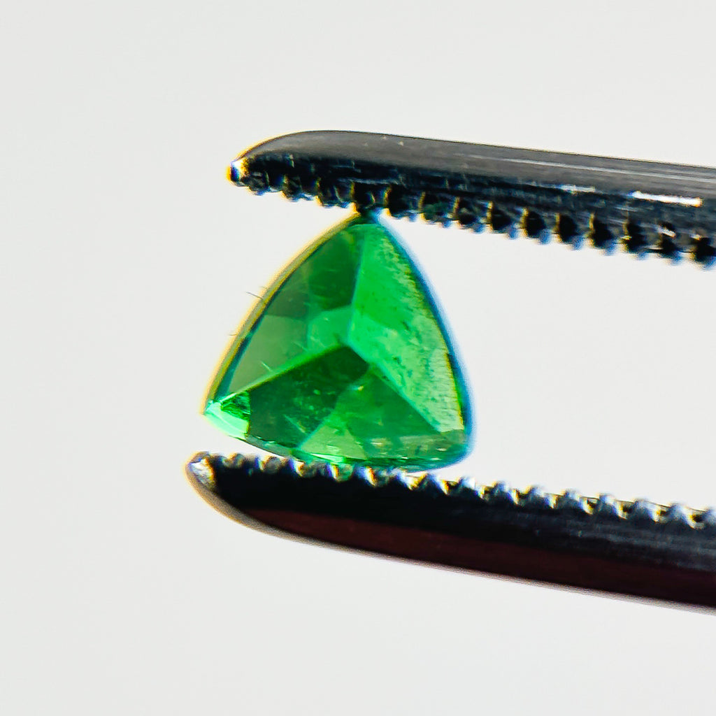Tsavorite 4x4x2.8 Facet Trillion 0.30 Carat